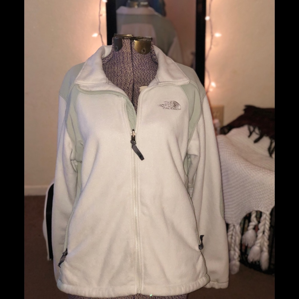 NorthFace Sweater